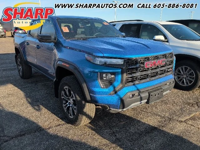 2023 GMC Canyon AT4 4WD Crew Cab Short Box's photo