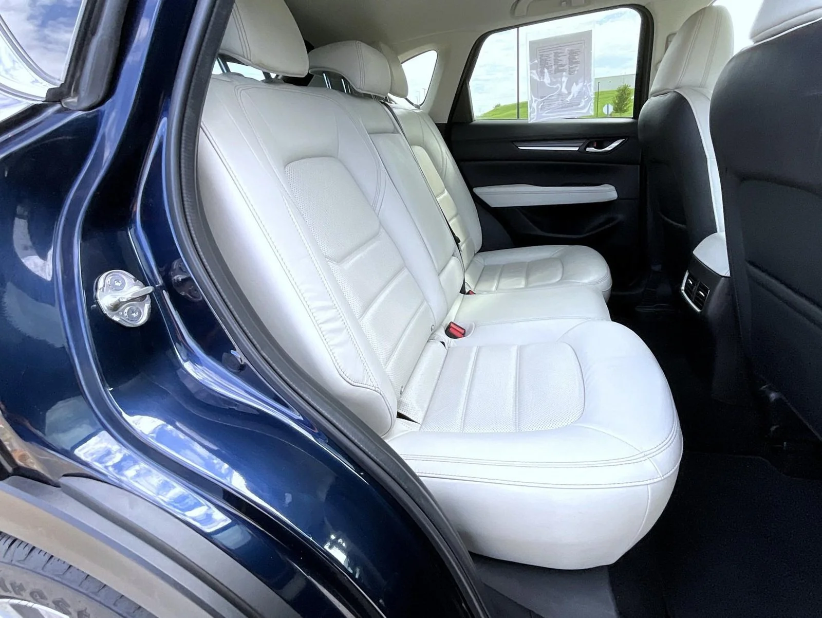 Used 2020 Blue Mazda Grand Touring image 19