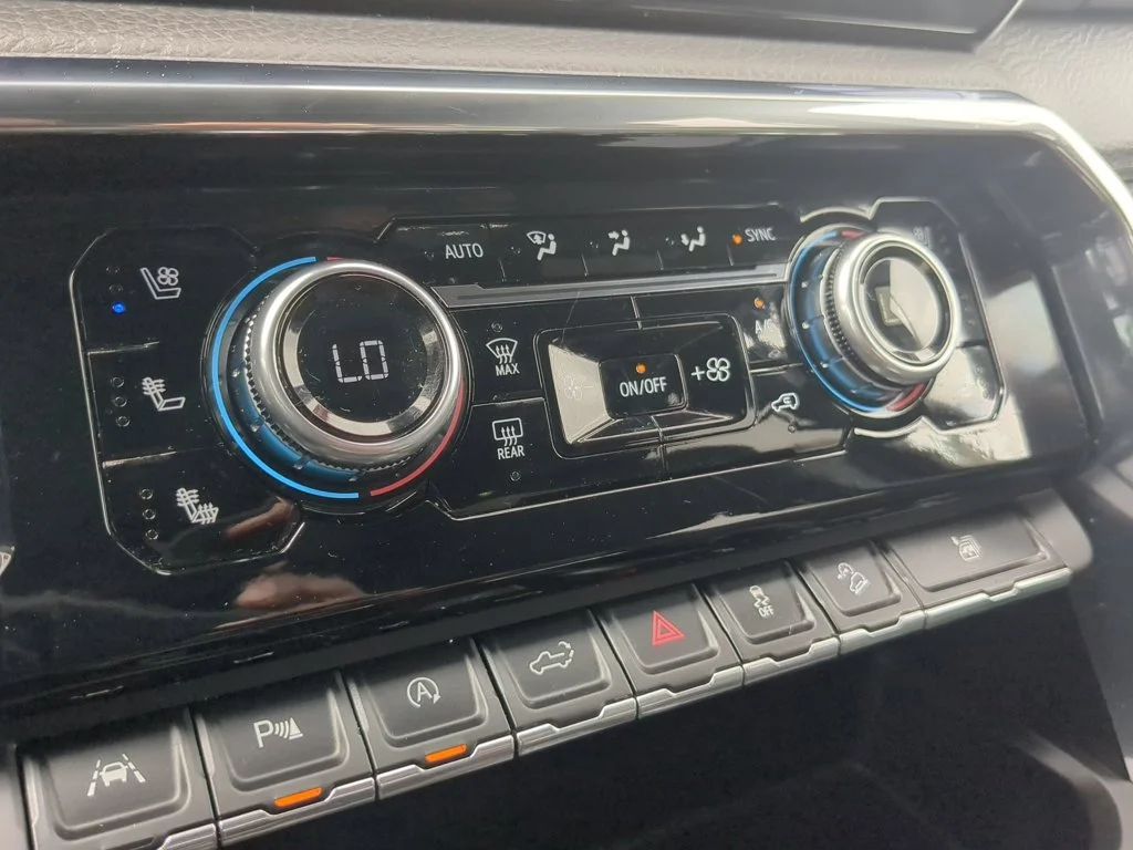 Used 2024 Sterling Metallic GMC Denali image 19