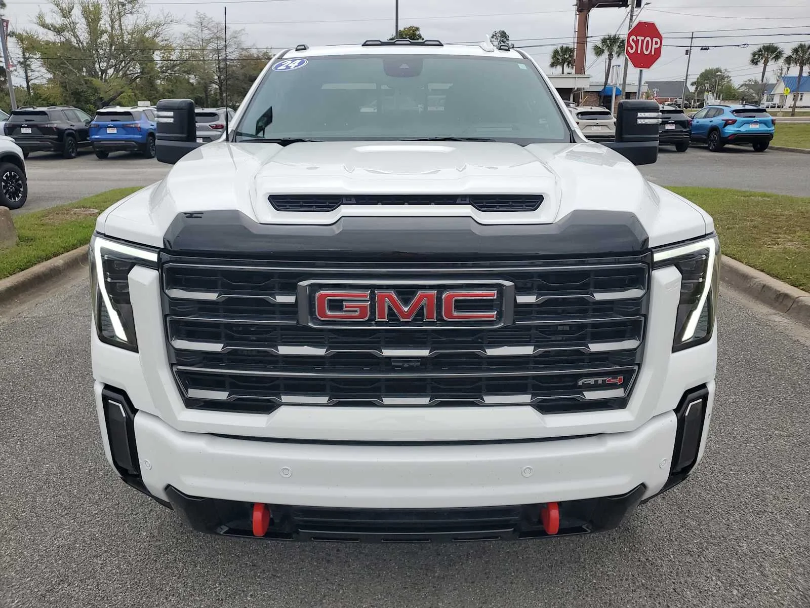 Used 2024 Summit White GMC AT4 image 9