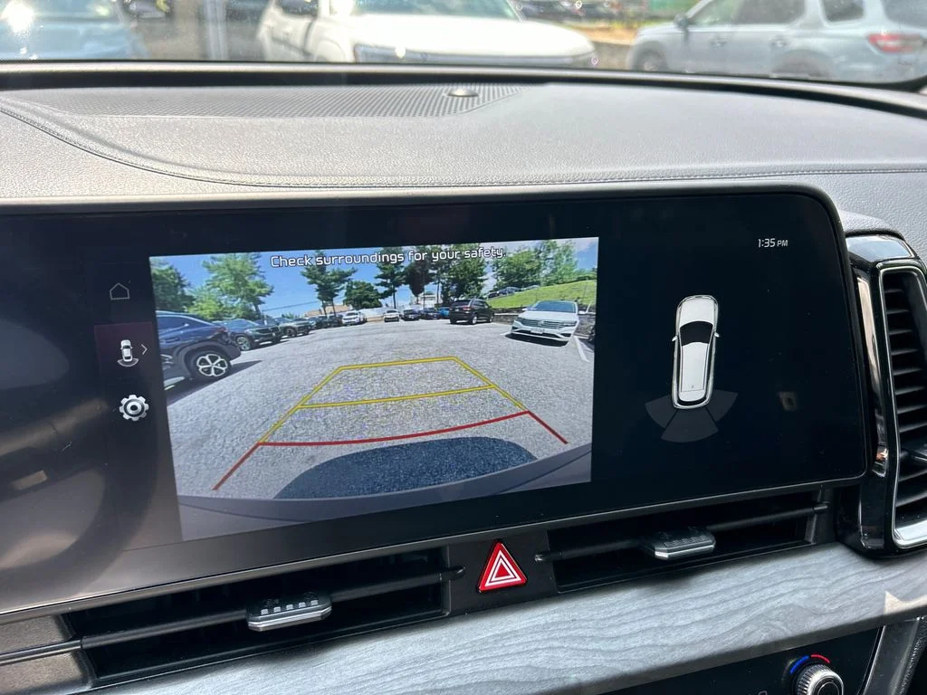 Used 2024 Black Kia X-Line image 17