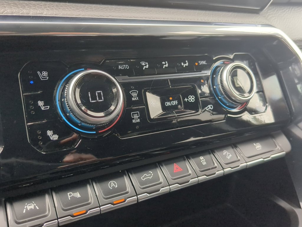 Used 2024 Sterling Metallic GMC Denali image 19
