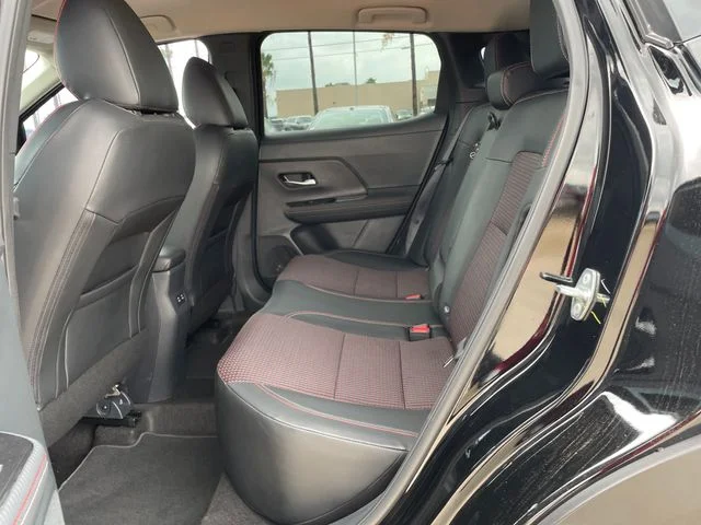 Used 2025 Black Nissan SR image 25