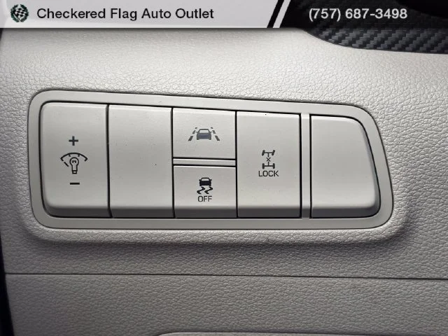 Used 2021 Magnetic Force Hyundai SE image 9