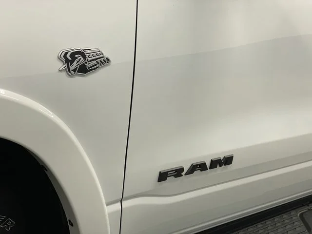 New 2026 Bright White Clear-Coat Exterior Paint RAM Big Horn/Lone Star image 41