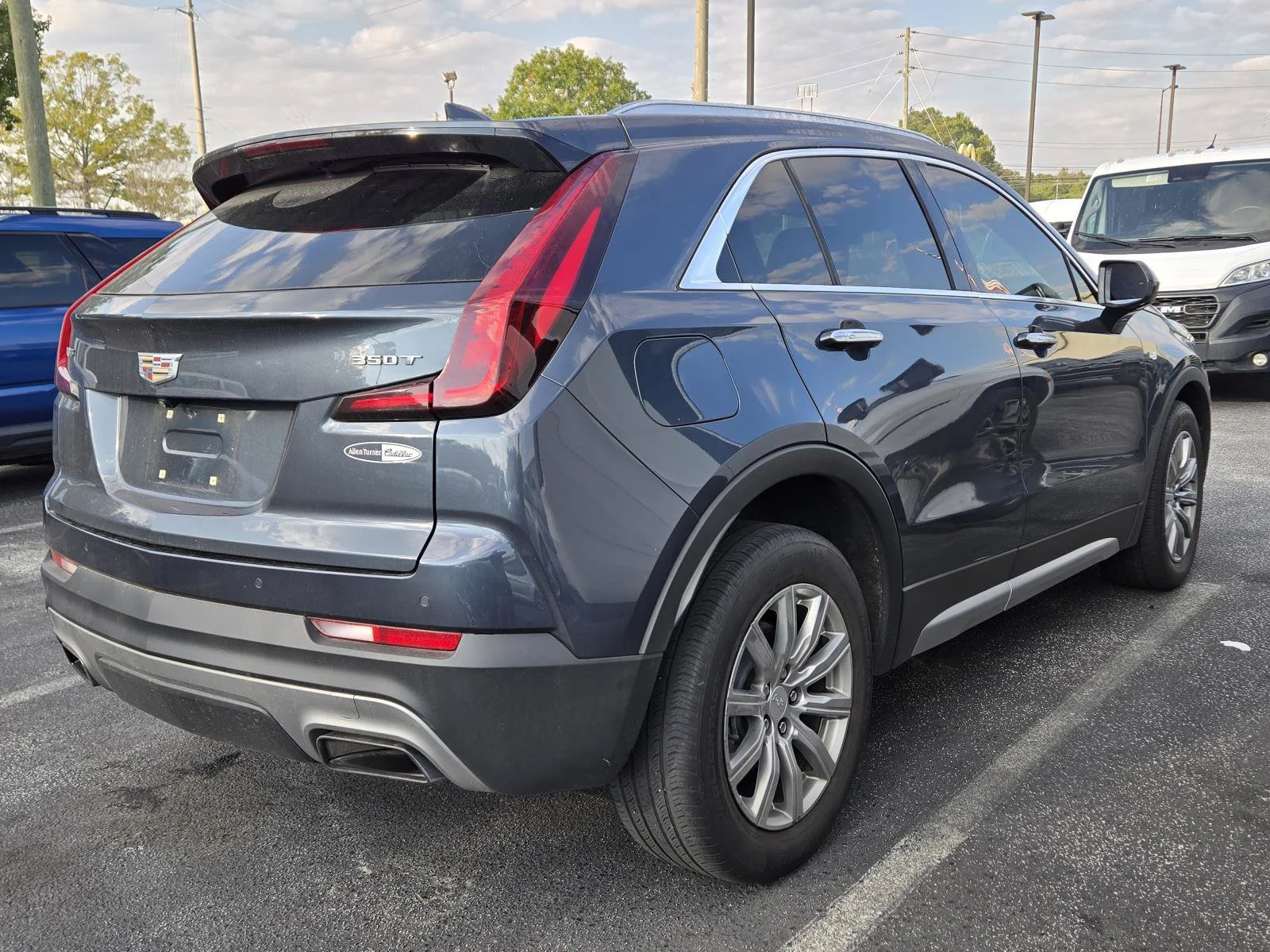 Used 2020 Shadow Metallic Cadillac Premium Luxury image 4