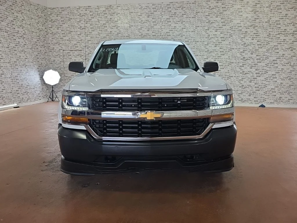 Used 2019 White Chevrolet WT image 2