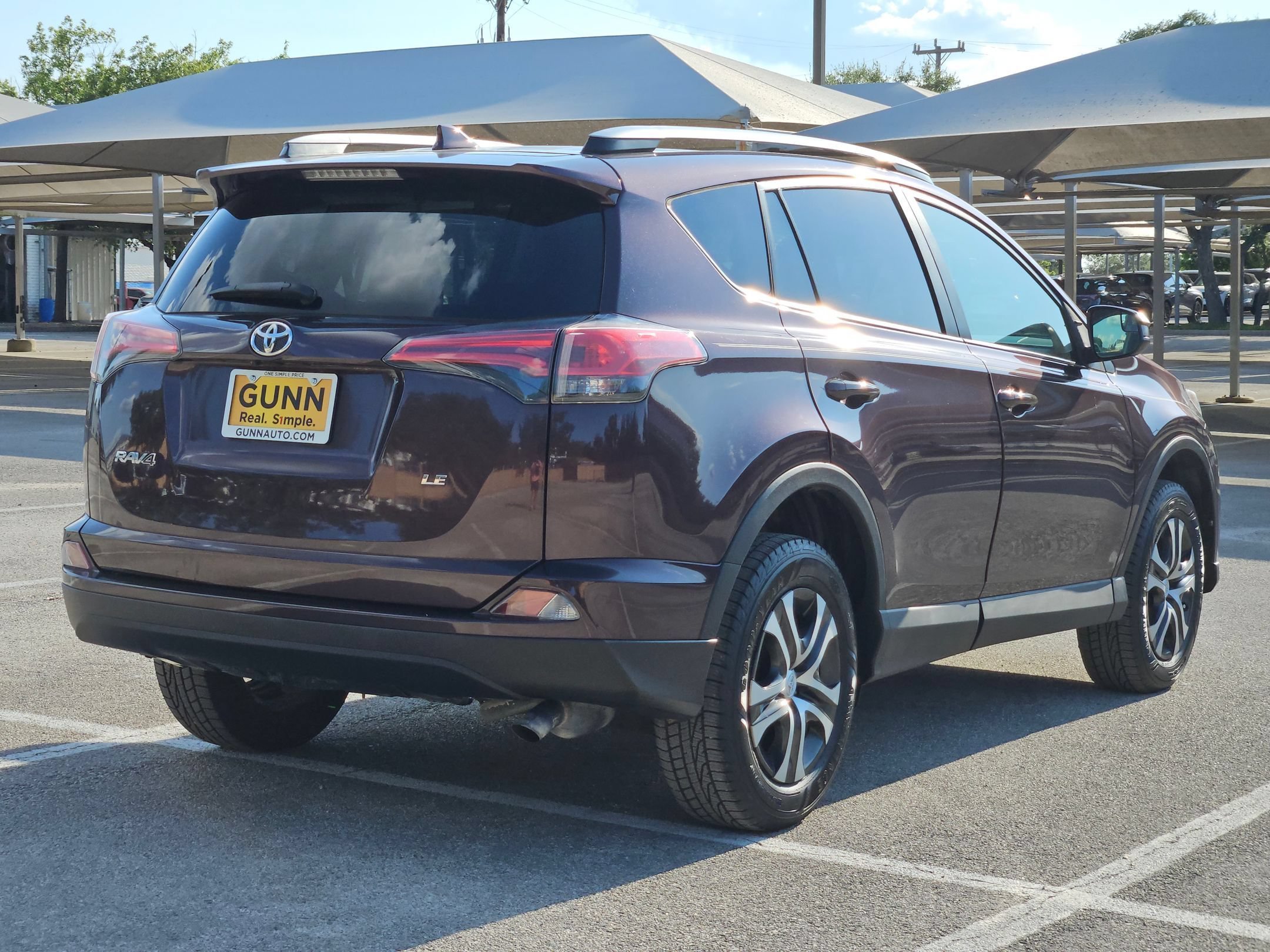 Used 2018 Maroon Toyota LE image 3