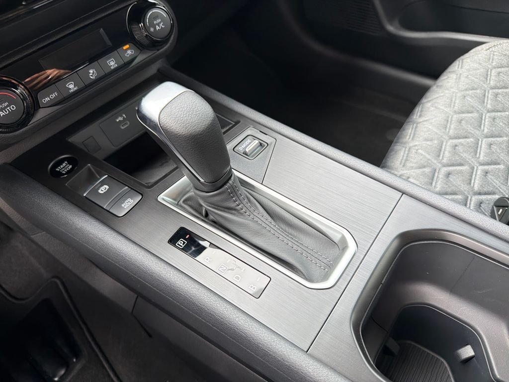 New 2026 Nissan Kicks SV 4D Sport Utility