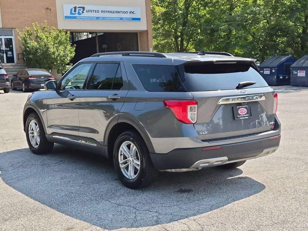 Used 2023 Gray Ford XLT image 9