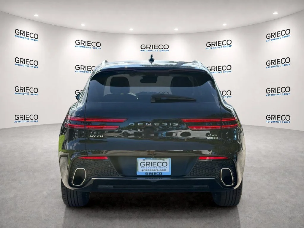 Used 2025 Black Genesis 2.5T image 6