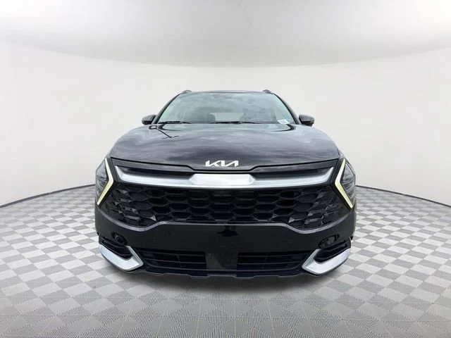 Used 2023 Black Kia SX-Prestige image 2