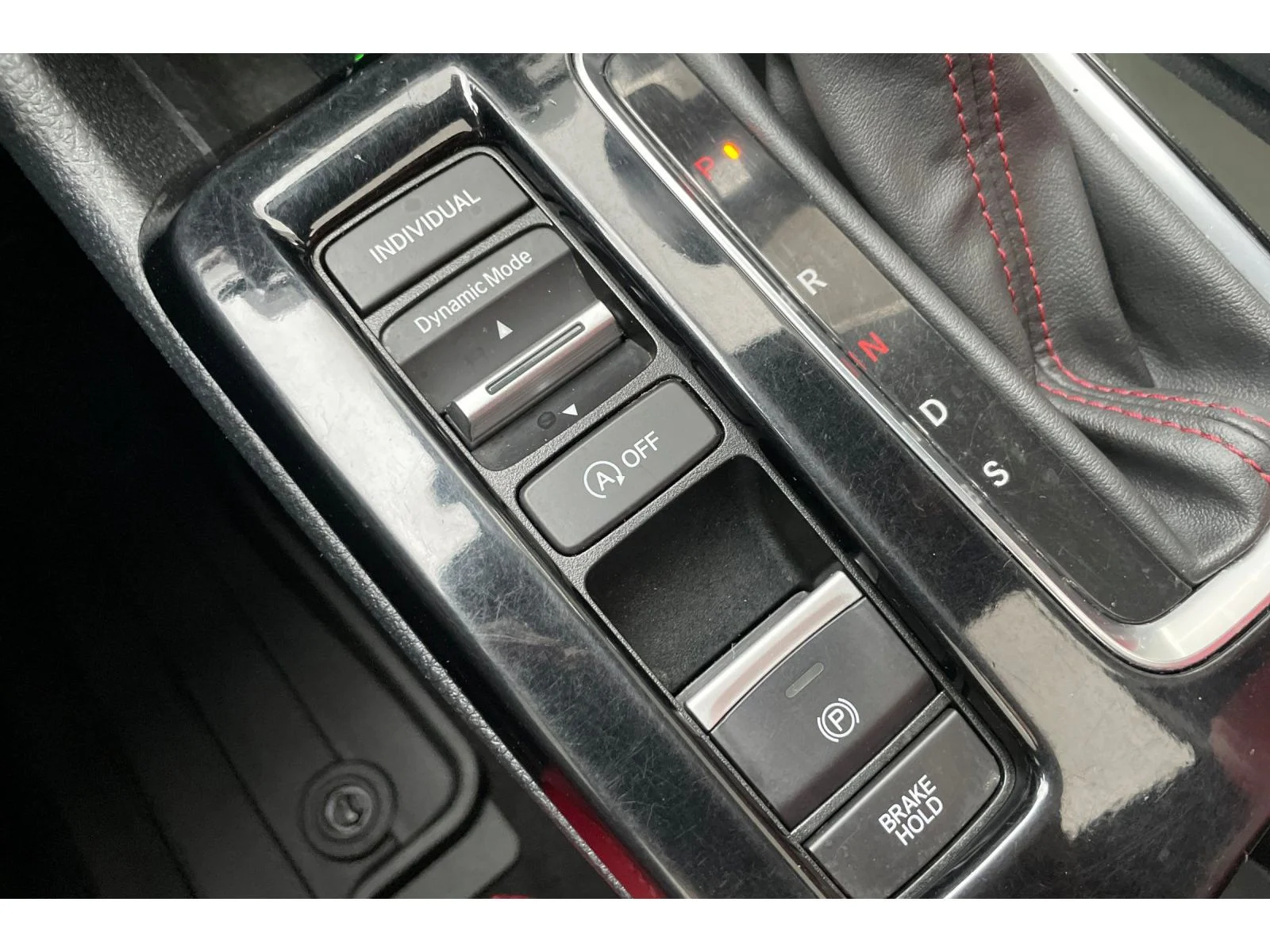 Used 2024 Liquid Carbon Metallic Acura w/A-Spec Technology Package image 29