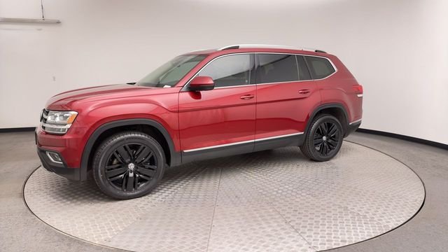 Used 2019 Red Volkswagen SEL Premium image 6