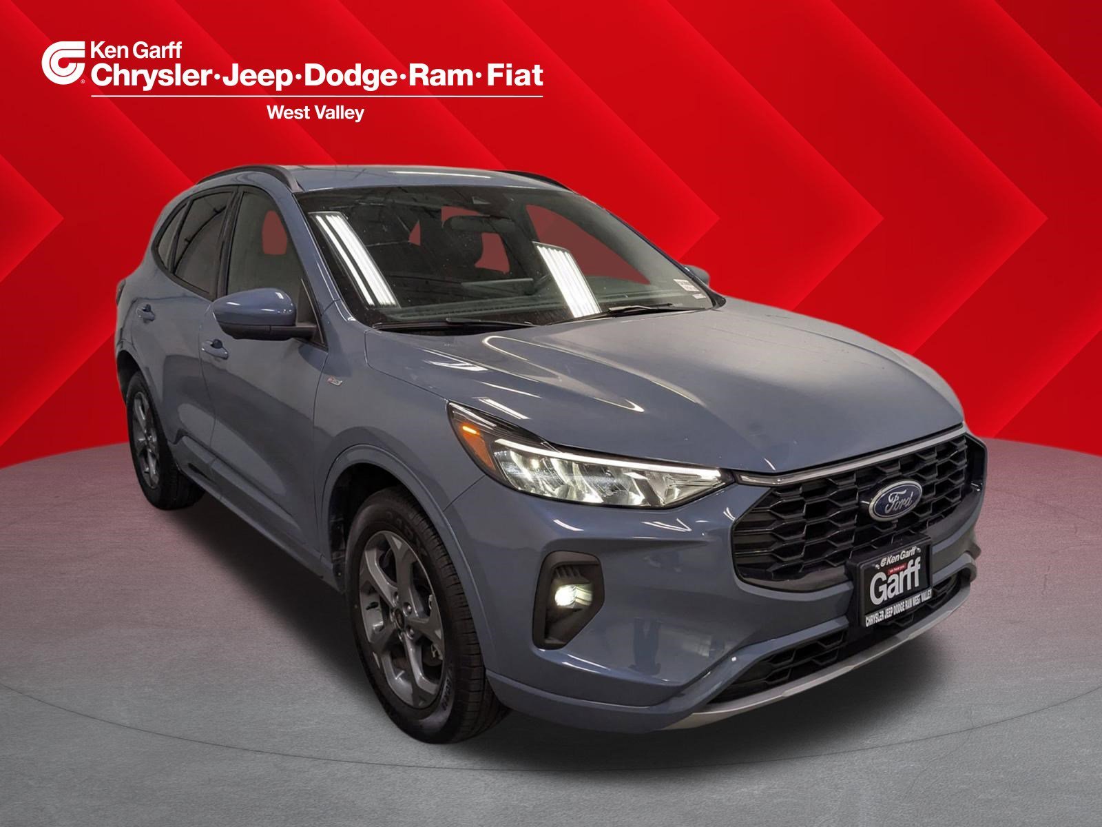 2023 Ford Escape ST-Line Select AWD 2.0L's photo