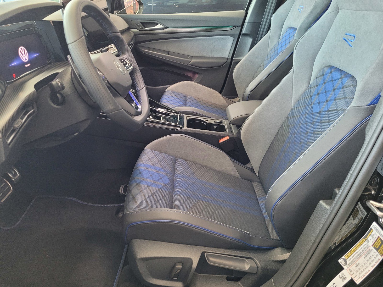 2025 Volkswagen Golf R R - Photo 7