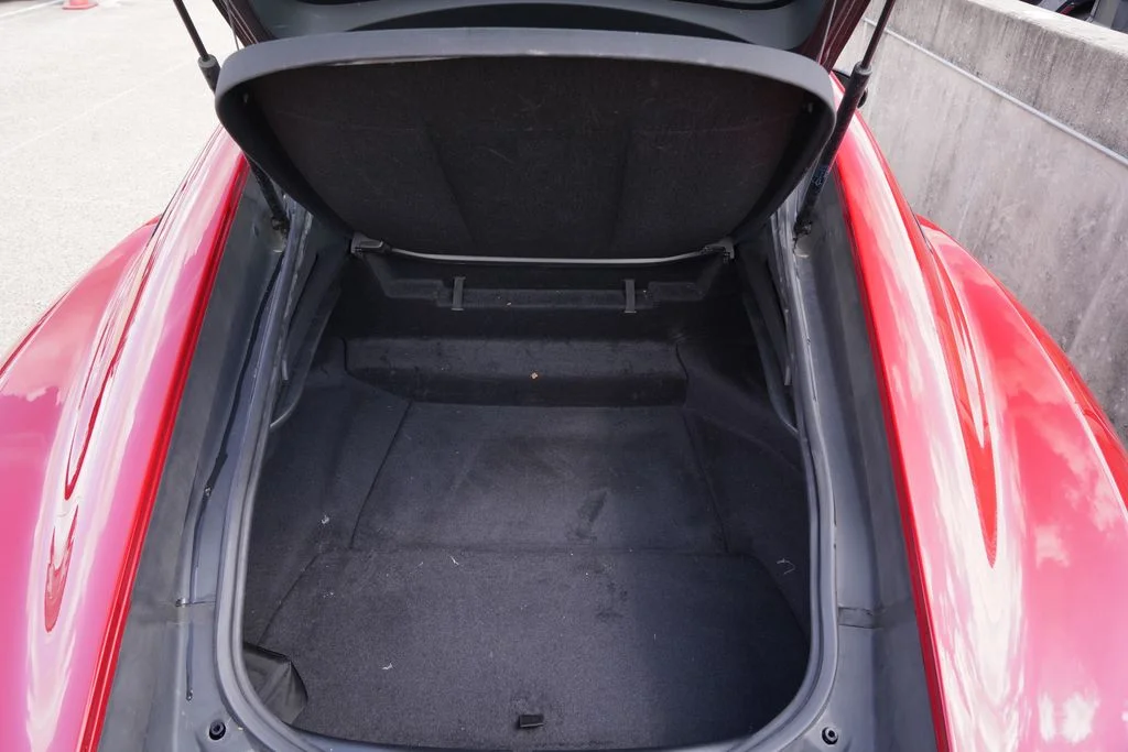 Used 2023 Red Jaguar P450 image 35