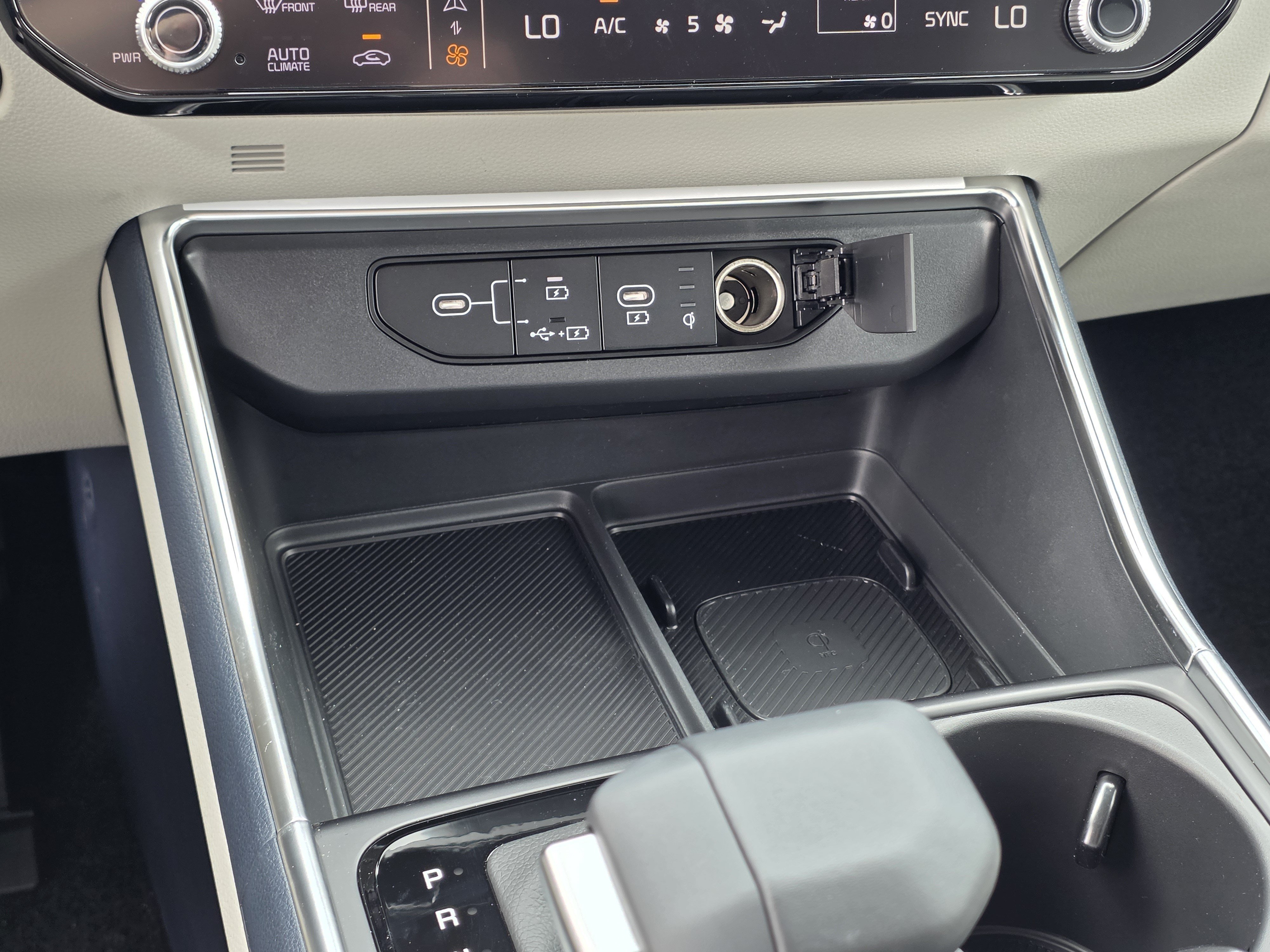 New 2026 Ivory Silver Kia SX image 21