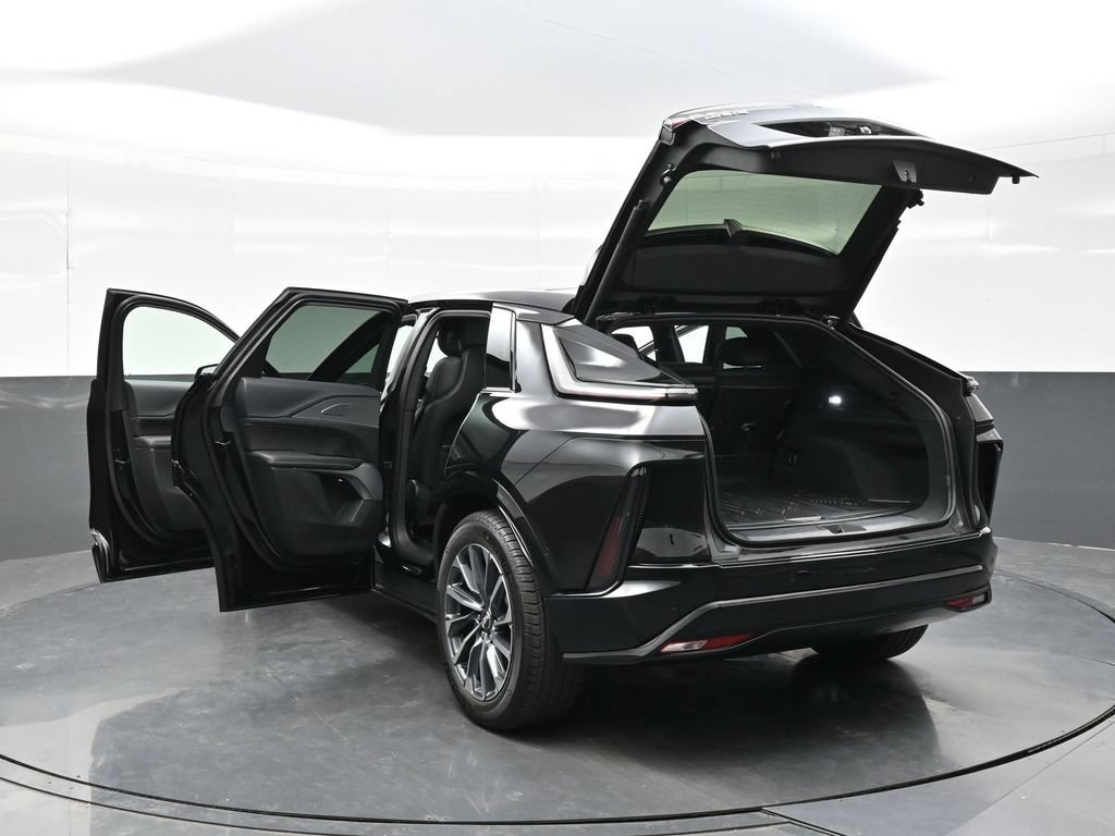 2027 Cadillac LYRIQ Premium Sport - Photo 39
