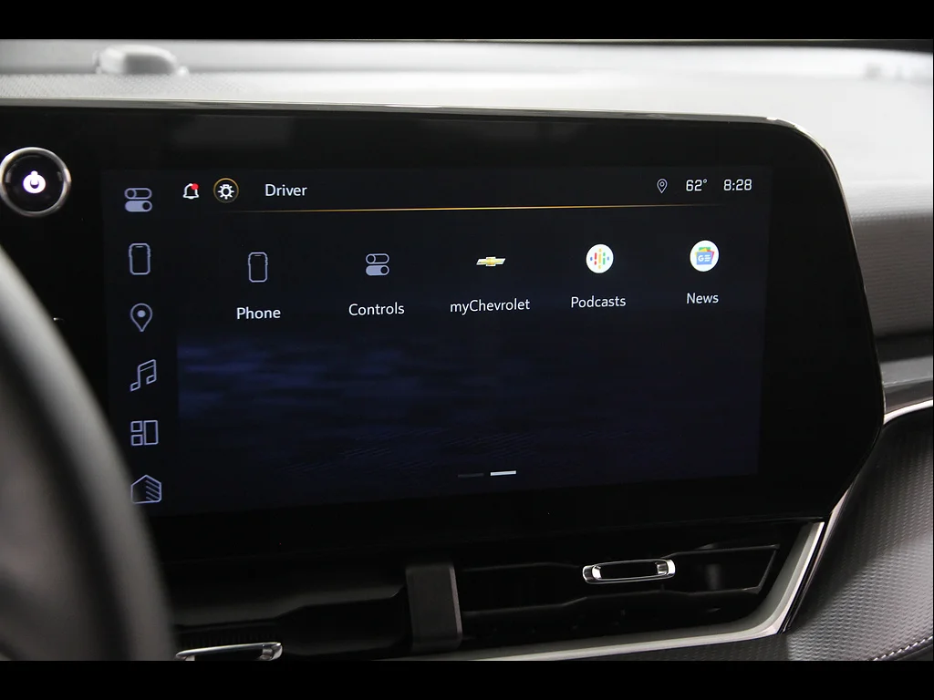 2025 Chevrolet Equinox LT - Photo 11