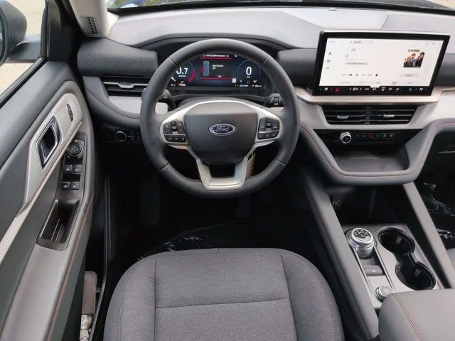 New 2026 Agate Black Metallic Ford Active image 18