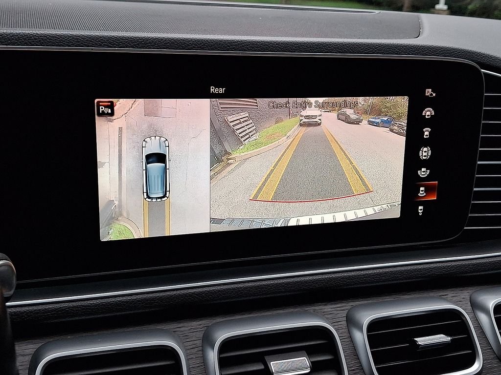 Used 2022 Black Mercedes-Benz GLE 350 image 19