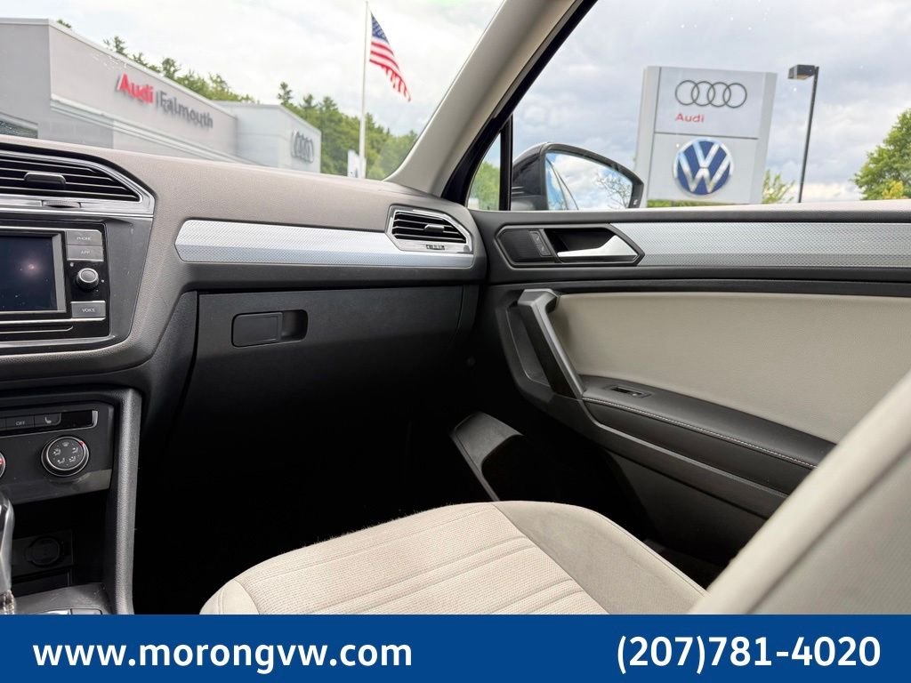 Used 2022 Black Volkswagen 2.0T S image 35
