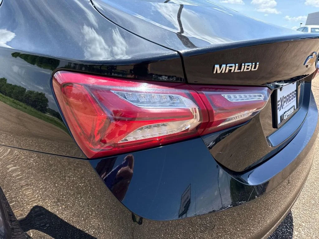 2024 Chevrolet Malibu 2LT - Photo 10