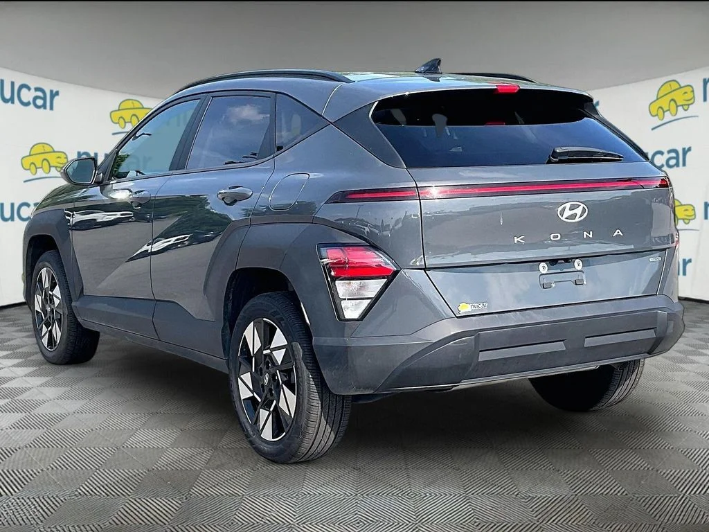Used 2024 Ecotronic Gray Pearl Hyundai SEL image 4