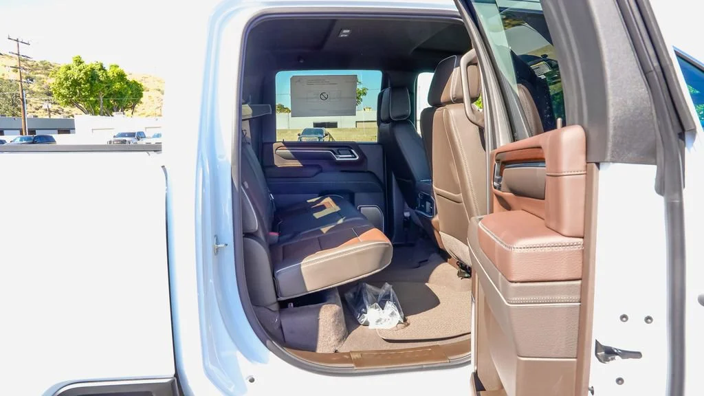 2026 GMC Sierra 2500HD Denali - Photo 11