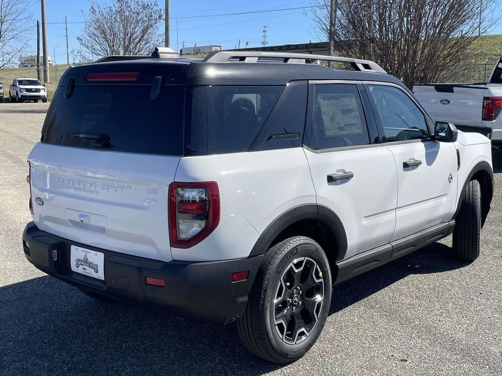 New 2026 White Ford Outer Banks image 3