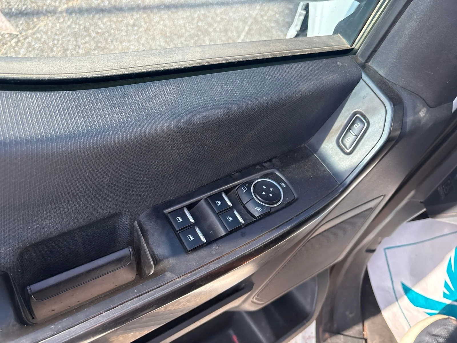 Used 2023 White Ford XL image 13