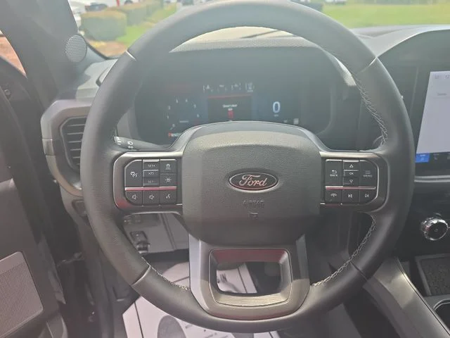 Used 2024 Black Ford XLT image 16