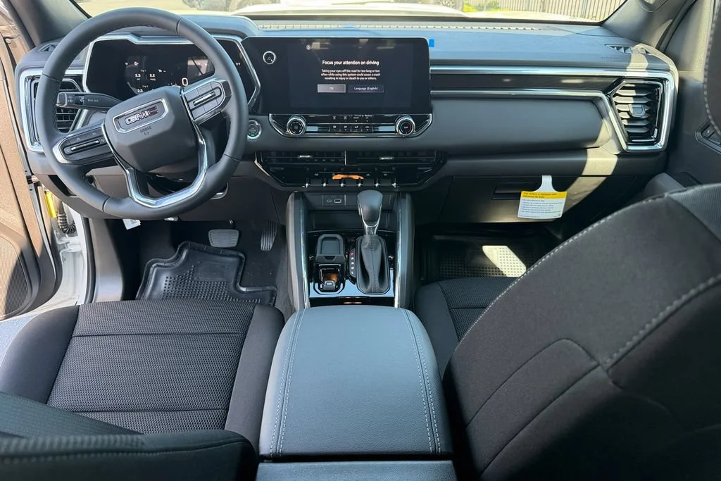 New 2026 Summit White GMC Elevation image 25
