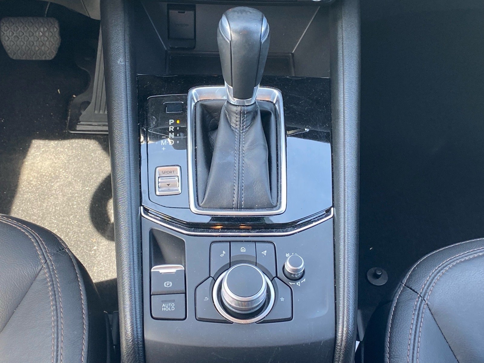 Used 2022 Blue Mazda 2.5 S Preferred Package image 9