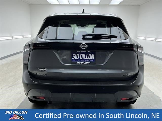 Used 2026 Gun Metallic Nissan SV image 5