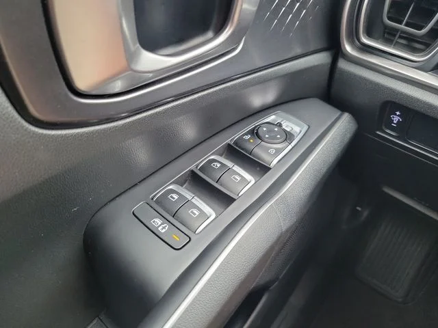 Certified Used 2024 White Kia S image 30