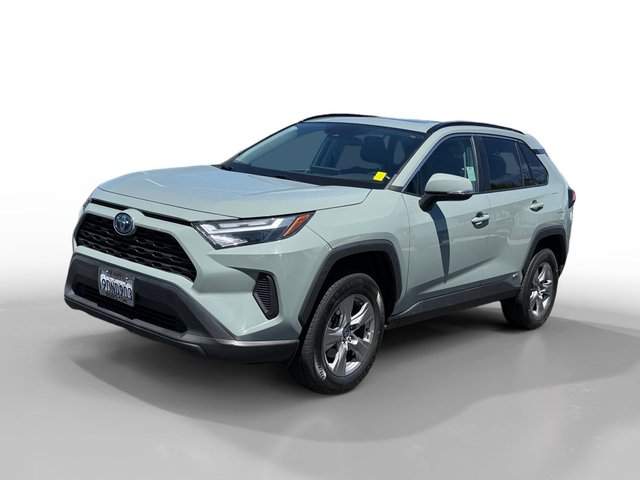 2022 Toyota RAV4 Hybrid XLE