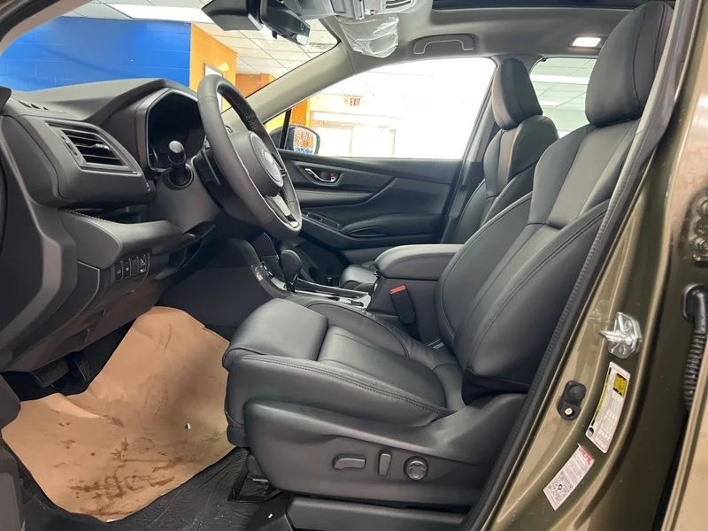 New 2026 AUTUMN GREEN METALLIC Subaru Onyx Edition Touring 7-Passenger image 24