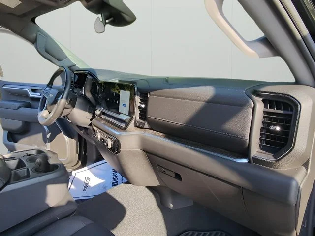 Used 2022 Black Chevrolet LT image 41