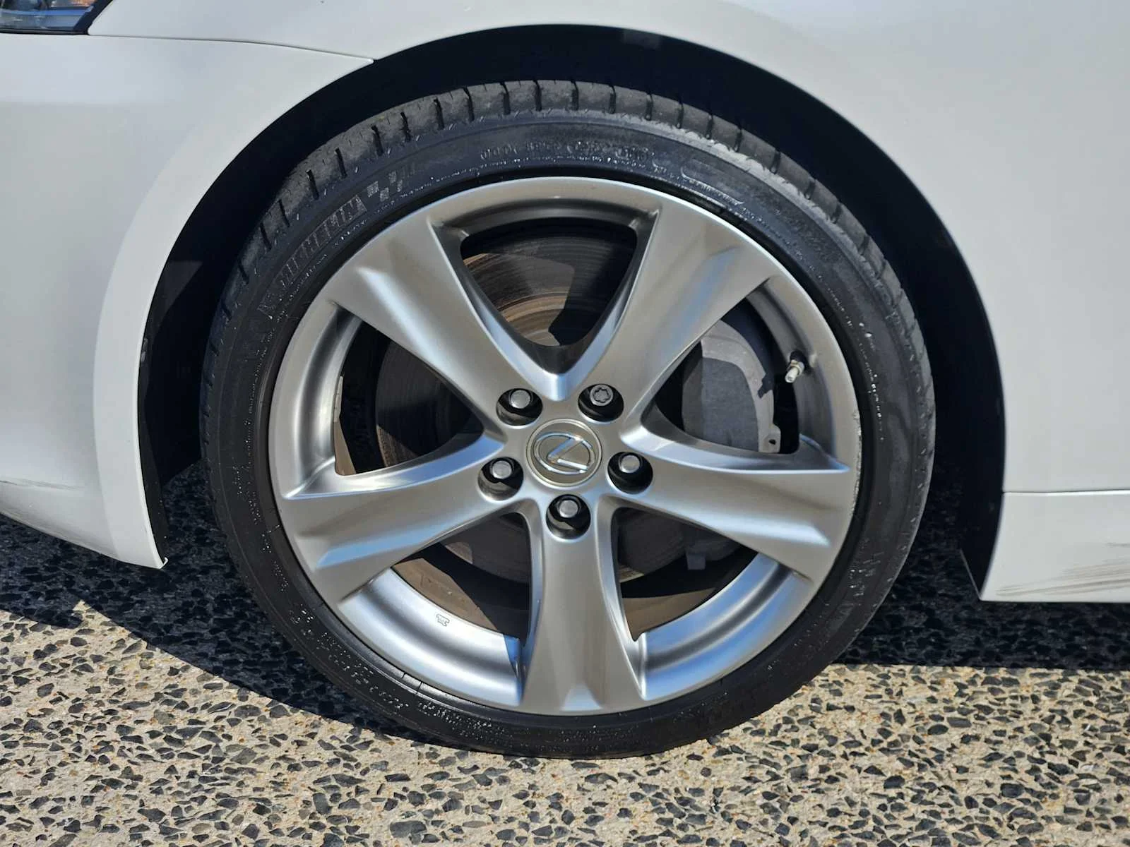 Used 2014 Starfire Pearl Lexus  image 7