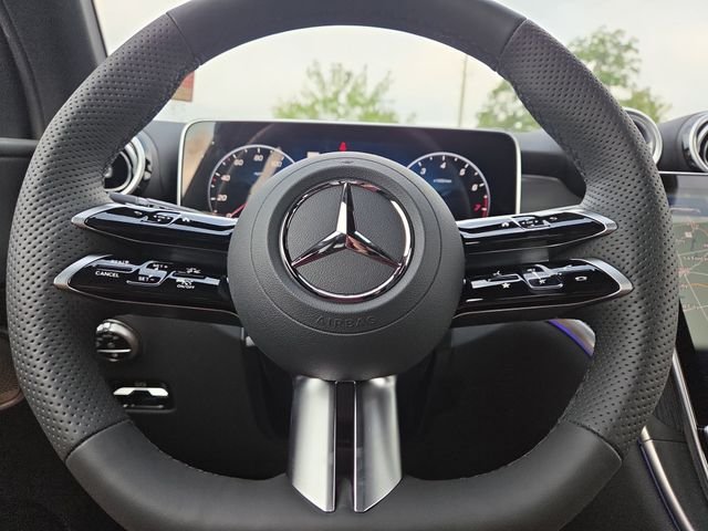 New 2027 MANUFAKTUR Patagonia Red Metallic Mercedes-Benz GLC300 image 15