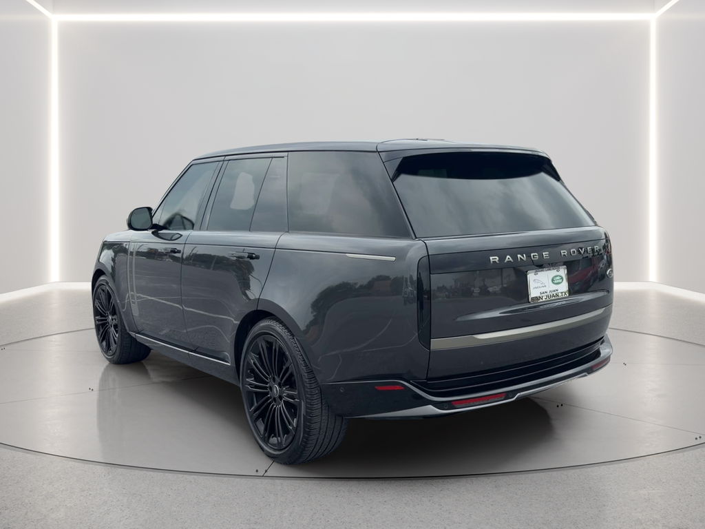 Used 2023 Carpathian Grey Premium Metallic Land Rover SE image 7