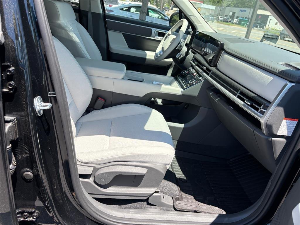 New 2026 Phantom Black S3b Hyundai SE image 27