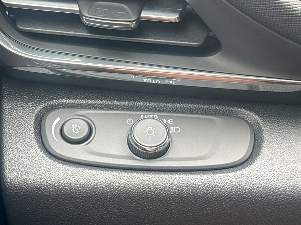 2026 Buick Envista Preferred - Photo 17