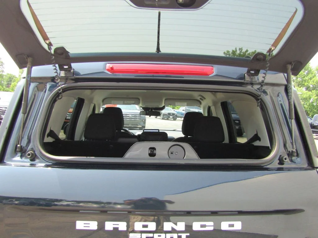 Used 2022 Blue Metallic Ford Big Bend image 23