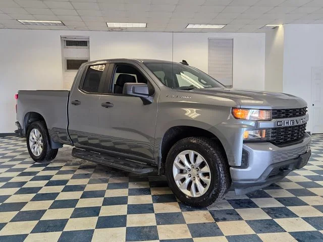 2020 Chevrolet Silverado 1500 Custom