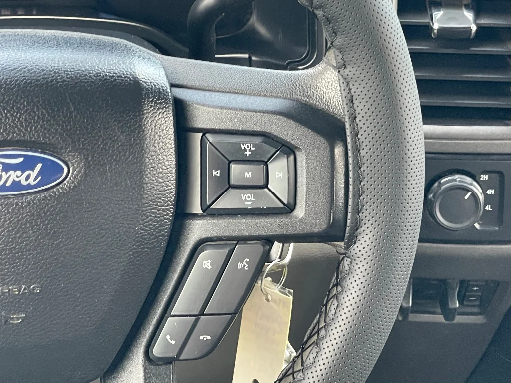 Used 2019 Oxford White Ford XL image 8
