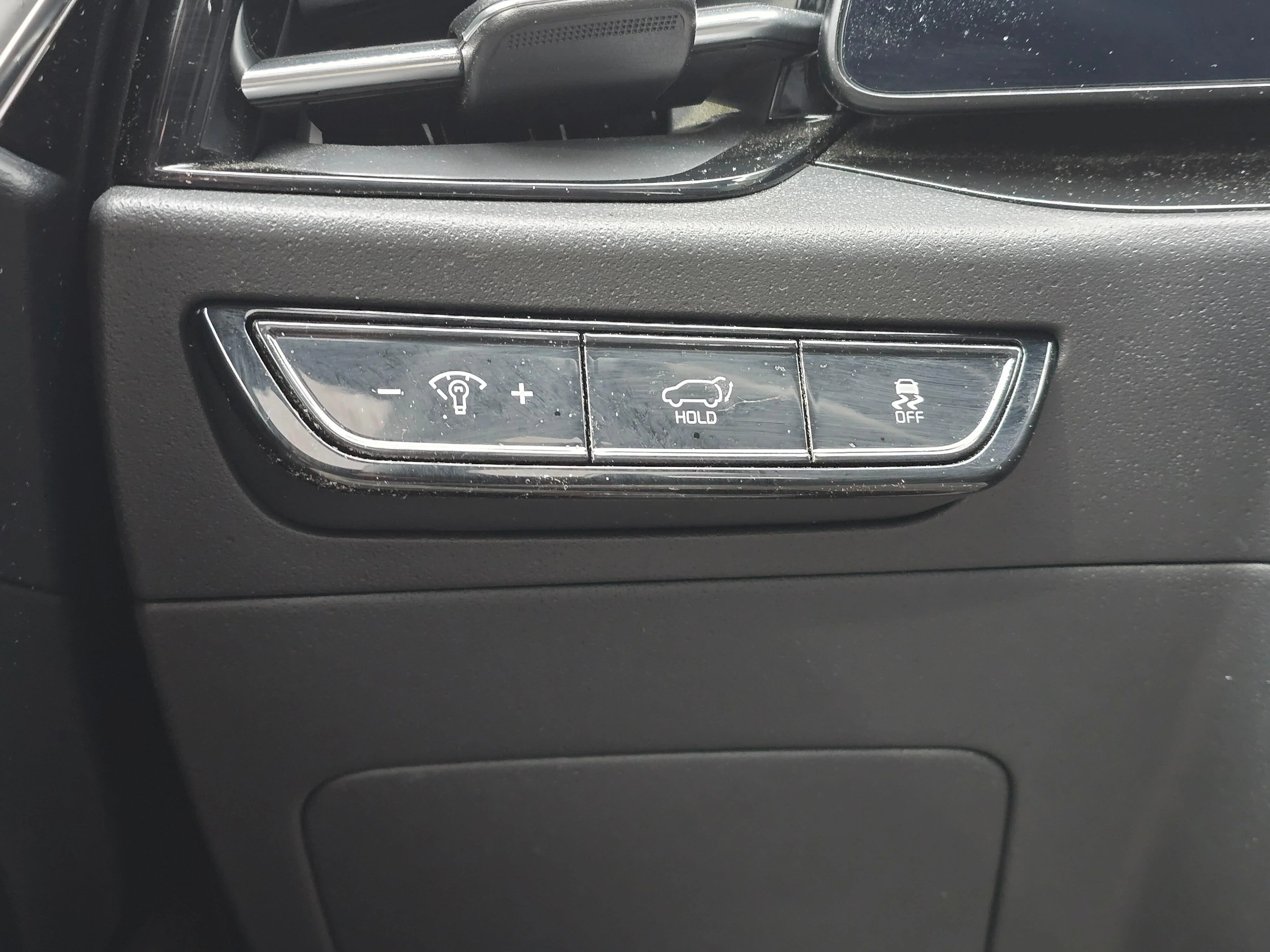 Certified Used 2023 Green Kia Wave image 18