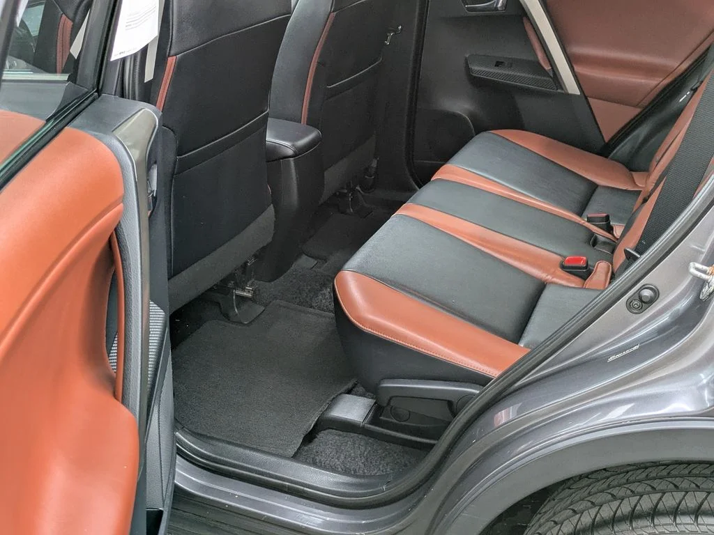 Used 2013 Gray Toyota Limited image 24